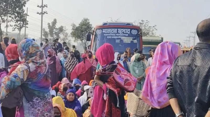 ঢাকা-ময়মনসিংহ মহাসড়ক অবরোধ