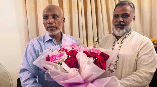 জয়ী হয়ে জামায়াত প্রার্থীর বাসায় বিএনপির এরশাদ উল্লাহ