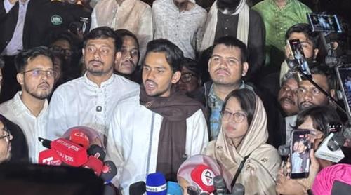 সারাদেশে যে নৈরাজ্য-জুলুমতন্ত্র শুরু করেছেন, সেটা অবিলম্বে বন্ধ করুন: বিএনপিকে আসিফ মাহমুদ