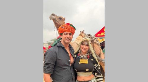 ‘প্রেমের বিন্দু তুমি শুধু তুমি’, আদুরে পোস্টে ভালোবাসার কথা, সঙ্গীকে ভ্যালেন্টাইনস ডে’র শুভেচ্ছা টলি ও বলি তারকাদের