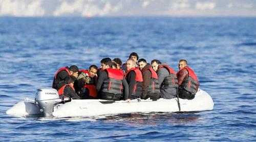 অভিবাসন নীতি কঠোরে আইন করছে ইতালি