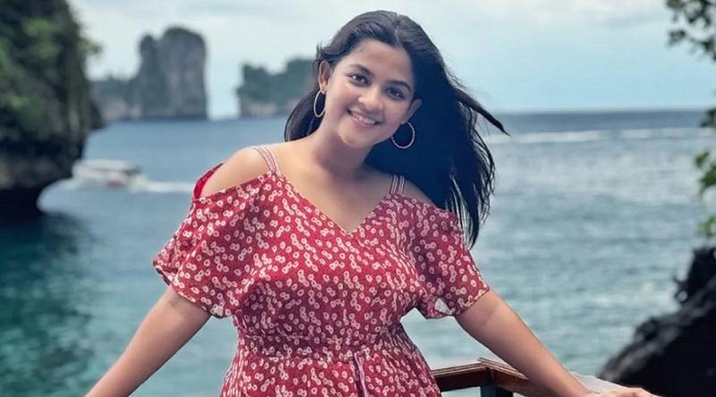 এআই দিয়ে ছবি বিকৃতি, ক্ষোভ ঝাড়লেন অভিনেত্রী সাদিয়া আয়মান