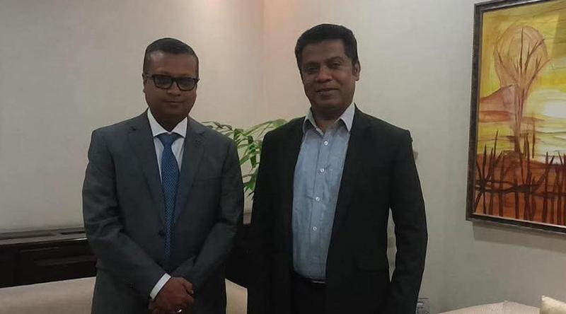 ঢাকার প‌থে শ্রীলঙ্কার স্বাস্থ্যমন্ত্রী, যোগ দে‌বেন শপথ অনুষ্ঠা‌নে