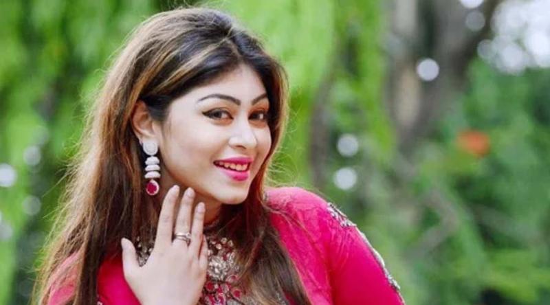 মিষ্টি জান্নাতের পোস্টে কীসের ইঙ্গিত?