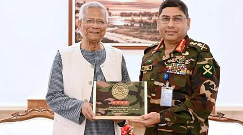 প্রধান উপদেষ্টার সঙ্গে সেনাপ্রধানের বিদায়ী সাক্ষাৎ