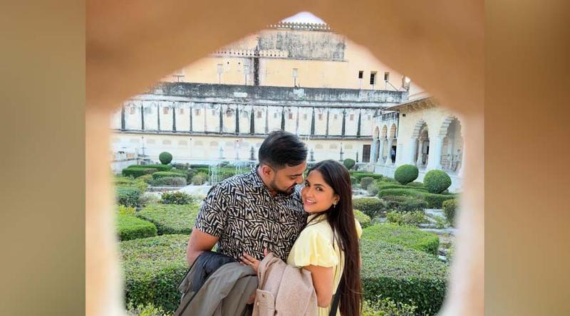 বিচ্ছেদের গুঞ্জন নিয়ে মুখে কুলুপ! ফের প্রবাহের সংসারেই ফিরছেন দেবলীনা?