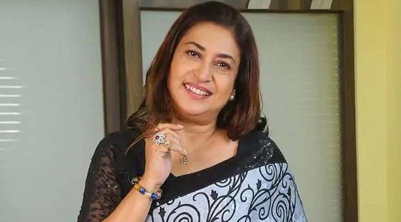 ভীষণ রাগ হলে গাড়ির কাচ তুলে দিয়ে চেঁচাই: শতাব্দী রায়