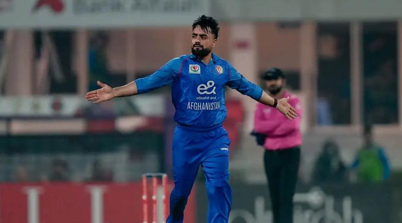 টি-টোয়েন্টিতে ৭০০  উইকেটের মাইলফলক স্পর্শ করলেন রশিদ খান