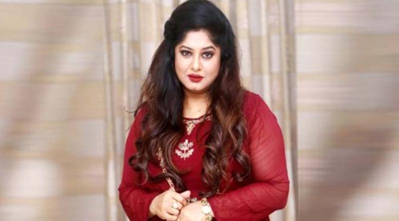 প্রেক্ষাগৃহ নয়, ভিন্ন প্ল্যাটফর্মে মৌসুমীর সিনেমা