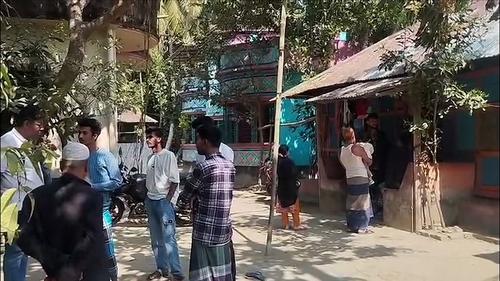 ওমরাহ শেষে ফেরার পথে সড়ক দুর্ঘটনায় প্রাণ গেল ৫ জনের