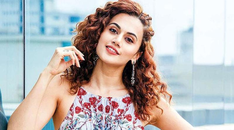 ‘থাকতে তো হবে এ দেশেই’ মন্তব্যে বিতর্কে তাপসী পান্নু