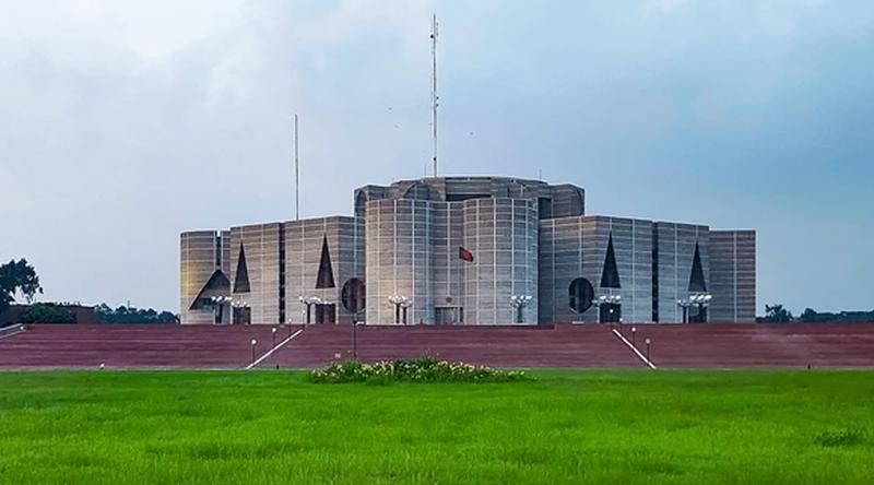 মন্ত্রিসভায় যাচ্ছেন যারা