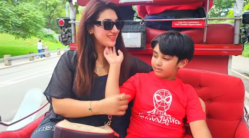 ছেলে আব্রাহামের ট্যাটুর ইচ্ছা নিয়ে দ্বিধায় অপু বিশ্বাস!