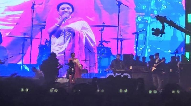 মানিক মিয়া অ্যাভিনিউয়ে চলছে ‘সবার আগে বাংলাদেশ’ কনসার্ট