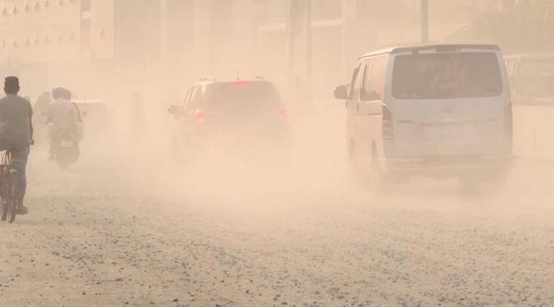বিশ্বে বায়ুদূষণে শীর্ষ শহর লাহোর, ২য় অবস্থানে রাজধানী ঢাকা