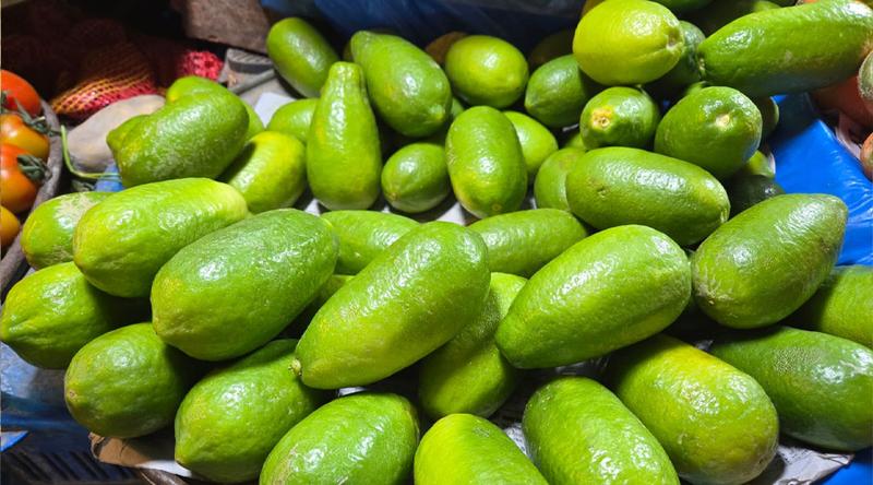 রাজধানীতে লেবুর দামে আগুন!