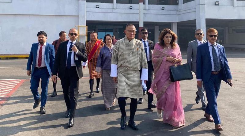 ভুটানের প্রধানমন্ত্রীকে বিদায় জানালেন পররাষ্ট্র প্রতিমন্ত্রী