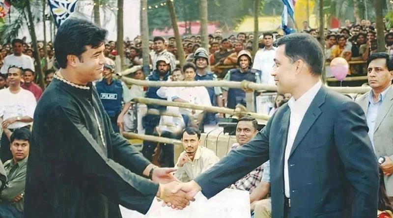 তারেক রহমানের সঙ্গে সেদিন কী কথা হয়েছিল মান্নার? মুখ খুললেন অভিনেতার স্ত্রী