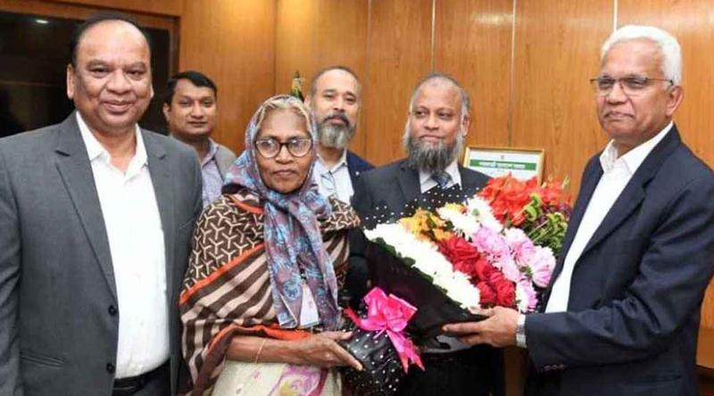 প্রধানমন্ত্রীর নেতৃত্বে সবাই মিলে দেশ গড়ব: সমাজকল্যাণ মন্ত্রী