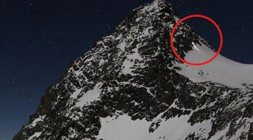 অস্ট্রিয়ার সর্বোচ্চ পাহাড়ে প্রেমিকাকে ফেলে আসার দায়ে কাঠগড়ায় পর্বতারোহী