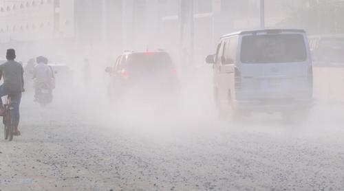 বিশ্বে বায়ুদূষণে শীর্ষে রাজধানী ঢাকা, মান ‘খুবই অস্বাস্থ্যকর’