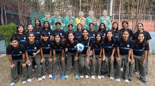 এশিয়ান কাপে যাওয়ার আগে বাংলাদেশ দলকে ক্রীড়া প্রতিমন্ত্রীর শুভ কামনা