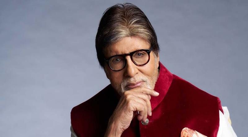 হঠাৎ কার উপর রেগে আগুন অমিতাভ?