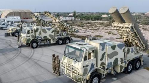 যুক্তরাষ্ট্রের সাথে তীব্র উত্তেজনার মাঝে সামরিক স্থাপনায় সুরক্ষাকবচ তৈরি করছে ইরান