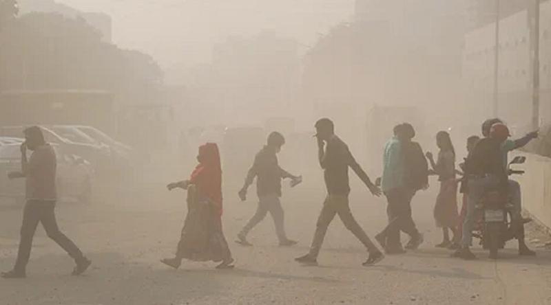 সকালেও ঢাকার বাতাস ‘ঝুঁকিপূর্ণ’