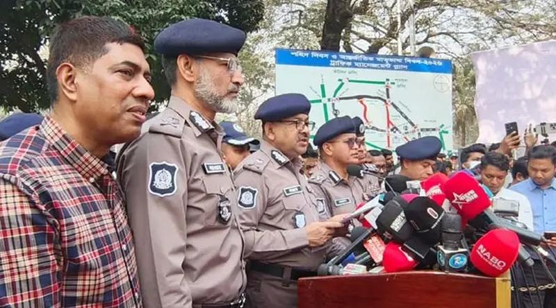 শহীদ মিনার ঘিরে ১৫ হাজার পুলিশ, থাকছে বোম্ব ডিসপোজাল ইউনিটও: ডিএমপি কমিশনার