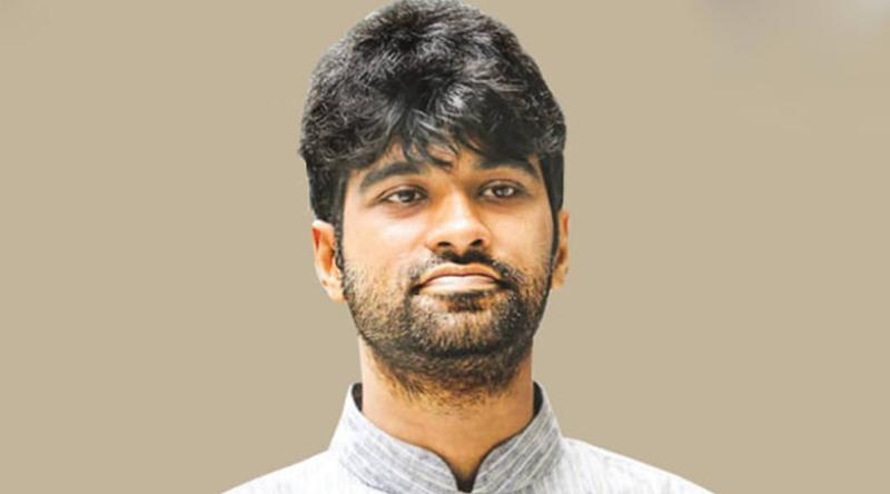 নিজেকে শেষ করতে চেয়েছিলেন মেঘমল্লার বসু, আইসিউতে ভর্তি