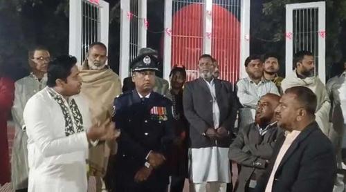 ফুল দেওয়ার পর বক্তব্য দিতে না দেওয়ায় ইউএনওর সঙ্গে বাকবিতণ্ডা