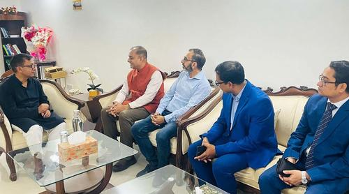 বাণিজ্যমন্ত্রীর সঙ্গে ভারতীয় সহকারী হাইকমিশনারের সৌজন্য সাক্ষাৎ
