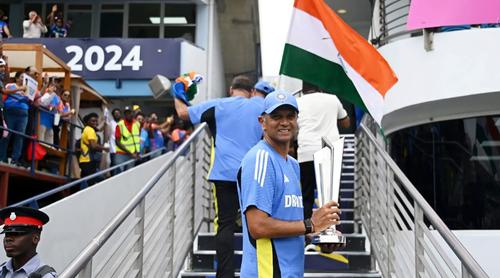 প্রথমবার সুপার এইটে উঠা দলকে ফাইনালে ভারতের বিপক্ষে চান দ্রাবিড়