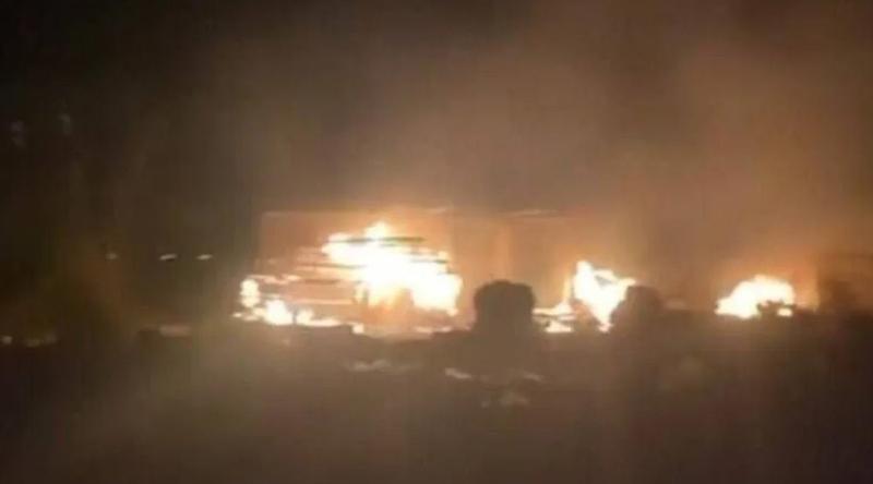 পাকিস্তানের বিমান হামলার পর আফগান নেতাদের জরুরি বৈঠক