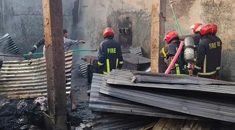 হবিগঞ্জ বিসিক শিল্পনগরীতে সুতার মিলে আগুন, ব্যাপক ক্ষয়ক্ষতি