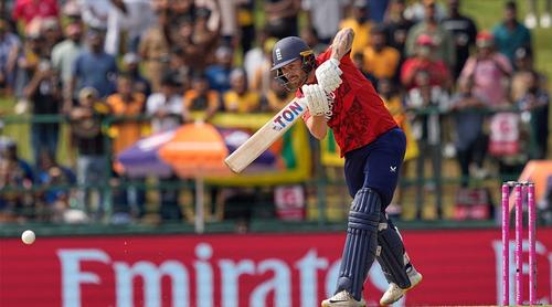 লঙ্কানদের ৯৫ রানে গুটিয়ে বড় জয় ইংল্যান্ডের