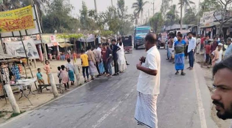রাস্তা পার হতে গিয়ে এমপির বহরে থাকা গাড়ির ধাক্কায় প্রাণ গেল ১ শিশুর