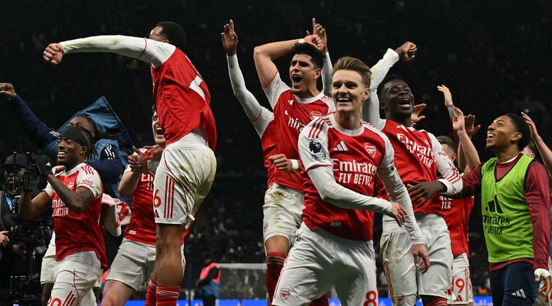 লন্ডন ডার্বি জিতে শীর্ষস্থান মজবুত করল আর্সেনাল