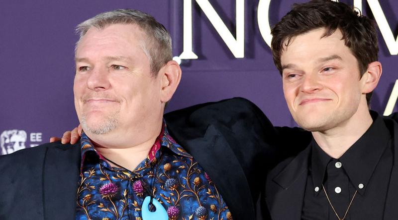 বাফটা অ্যাওয়ার্ডে হট্টগোল, পরিস্থিতি সামলালেন উপস্থাপক