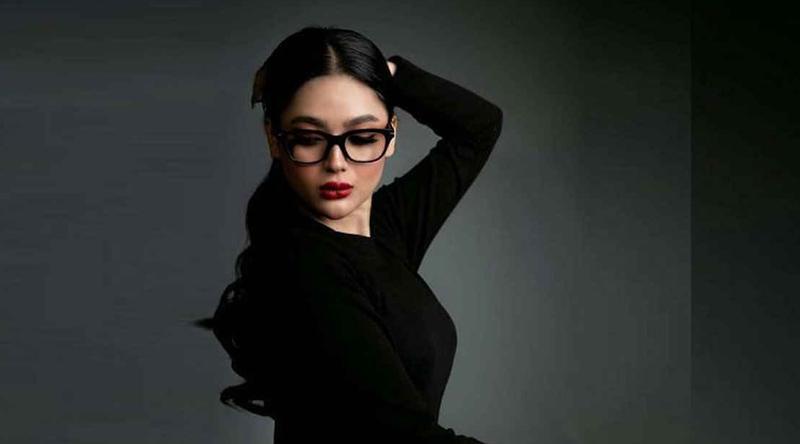 ভ্যাম্পায়ার সিরিজে সিফাত নুসরাত