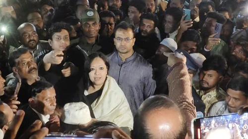 এবার রুমিন ফারহানার কর্মীদের বিরুদ্ধে মামলা