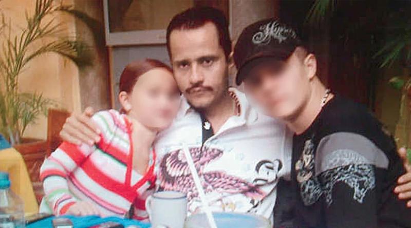 প্রেমিকার কারণেই 'ধরা পড়লেন' বিশ্বের কুখ্যাত মাদক সম্রাট