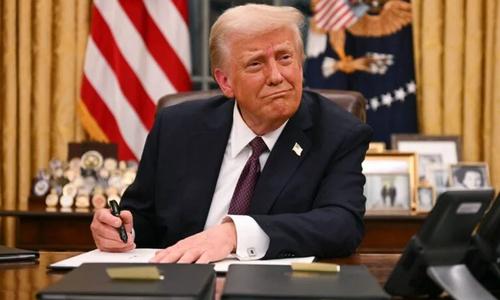 কার্যকর হলো ট্রাম্পের বৈশ্বিক নতুন শুল্ক