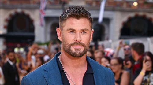 সন্তানদের কাছে আমি শুধুই বাবা, কোনো সুপারস্টার নই : ক্রিস হেমসওয়ার্থ