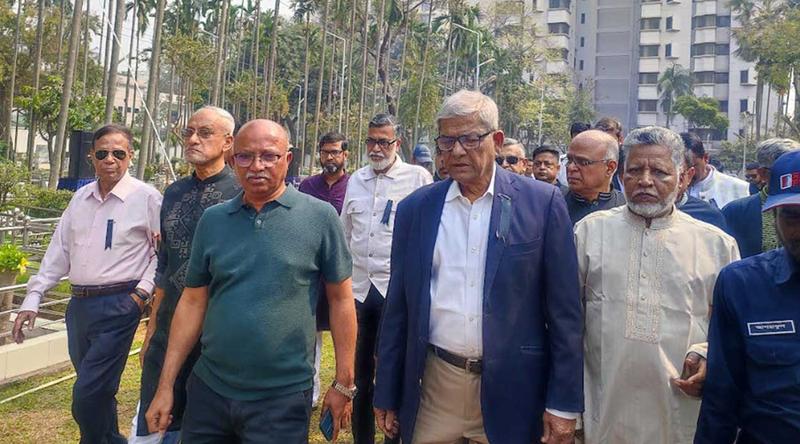 সেনাবাহিনীর মনোবল ভাঙ্গতেই ৫৭ কর্মকর্তাকে হত্যা করা হয় : এলজিআরডি মন্ত্রী