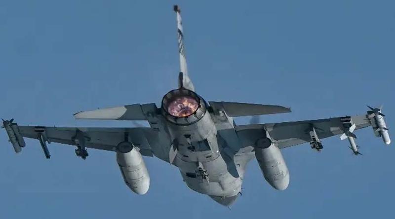 তুরস্কে যুদ্ধবিমান বিধ্বস্ত, পাইলট নিহত