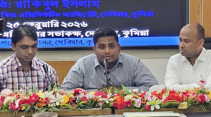 থানা-পুলিশকে ম্যানেজ করে গোমতীর মাটি কাটা হচ্ছে : হাসনাত