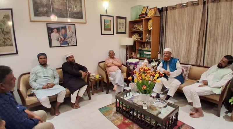 মির্জা ফখরুলকে  ইফতার মাহফিলে আমন্ত্রণ জানালো জামায়াত