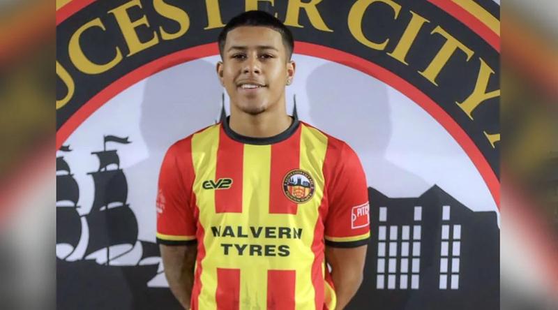 এবার ইংলিশ ক্লাবের সঙ্গে কিউবা মিচেলের চুক্তি